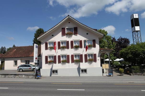 Hotel Ristorante Schloessli Meggen Exterior foto